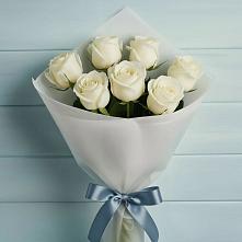 Букет 7 Белых роз Эдлесс Лав в Кожевниково