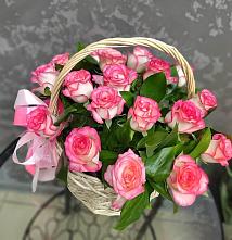 Цветочная композиция из Розы в корзине в Кожевниково