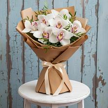 Букет цветов из:  Орхидеи и Розы в Кожевниково